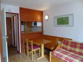 Studio avec balcon, wifi et animaux admis à Valfréjus - FR-1-561-2